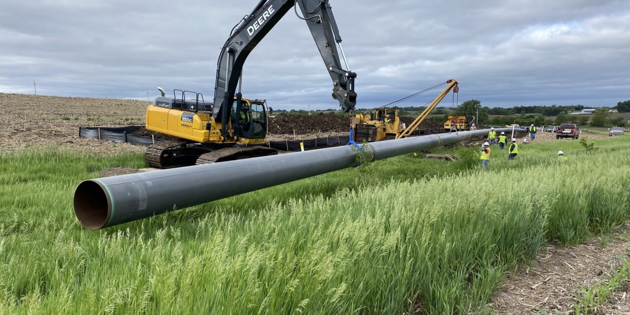 Midwest Pipelines and Trucking: How PL-Enerserv Supports Transportation