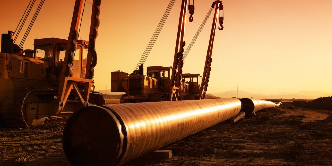 How Pipeline Construction Contractors Drive Infrastructure Reliability in the Trucking Industry