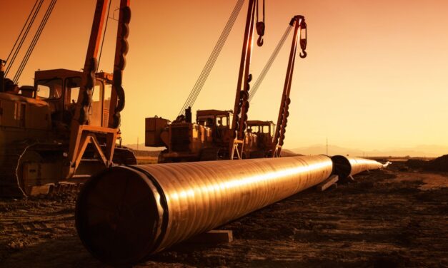 How Pipeline Construction Contractors Drive Infrastructure Reliability in the Trucking Industry